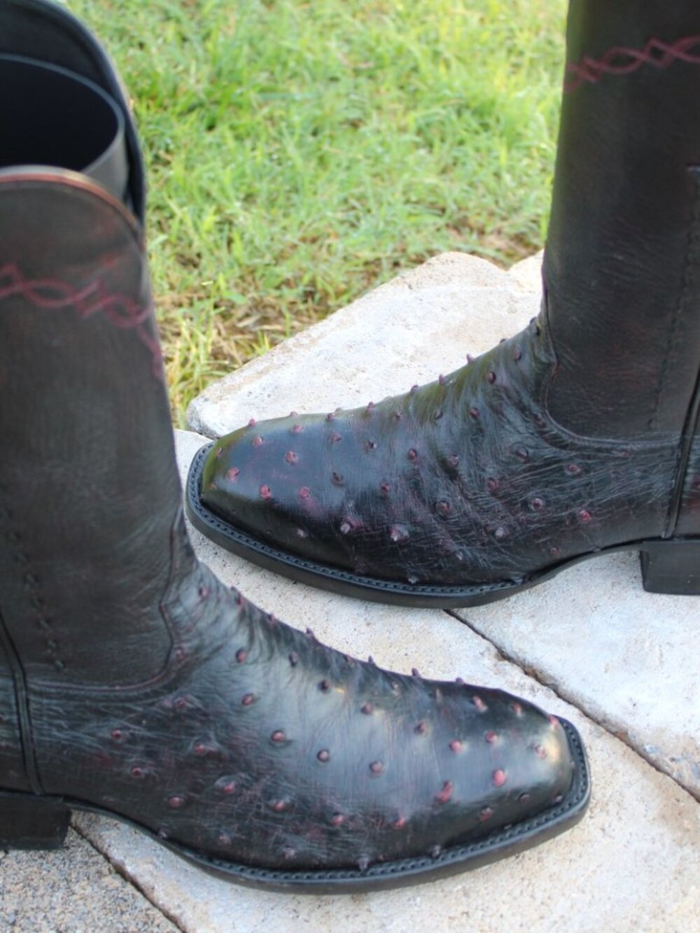 Stallion Black Cherry full quill ostrich pair for Pinto Ranch Boots Size 9.5D